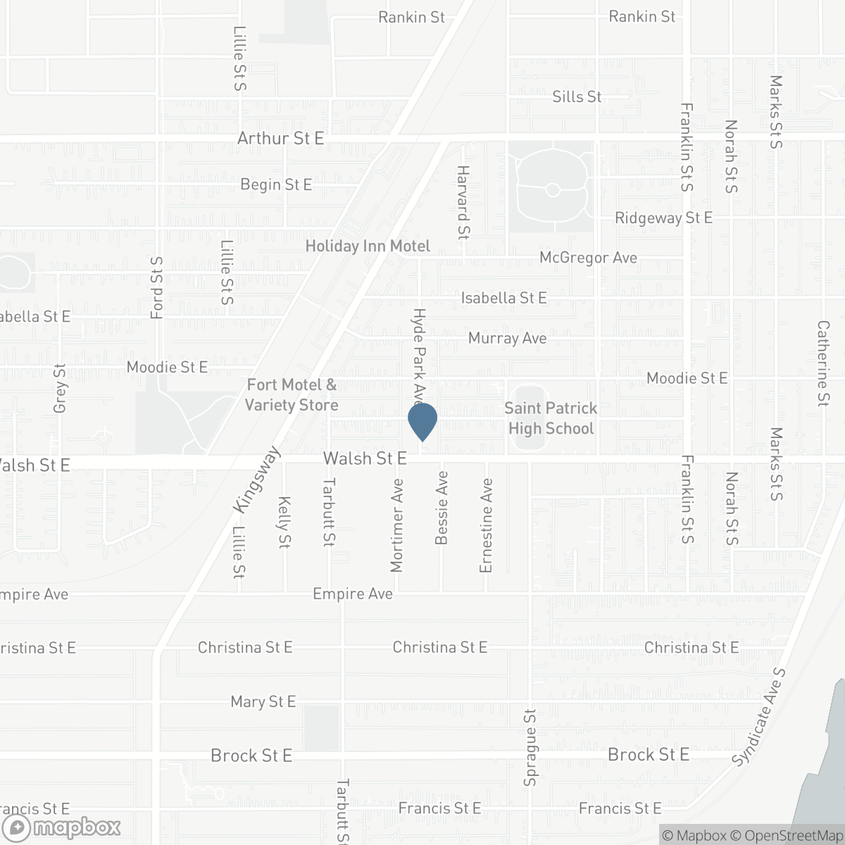 1820 HAMILTON AVENUE, Thunder Bay, Ontario P7E 4Y1